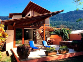 Casa Espetacular com Jacuzzi Churrasqueira e WIFI